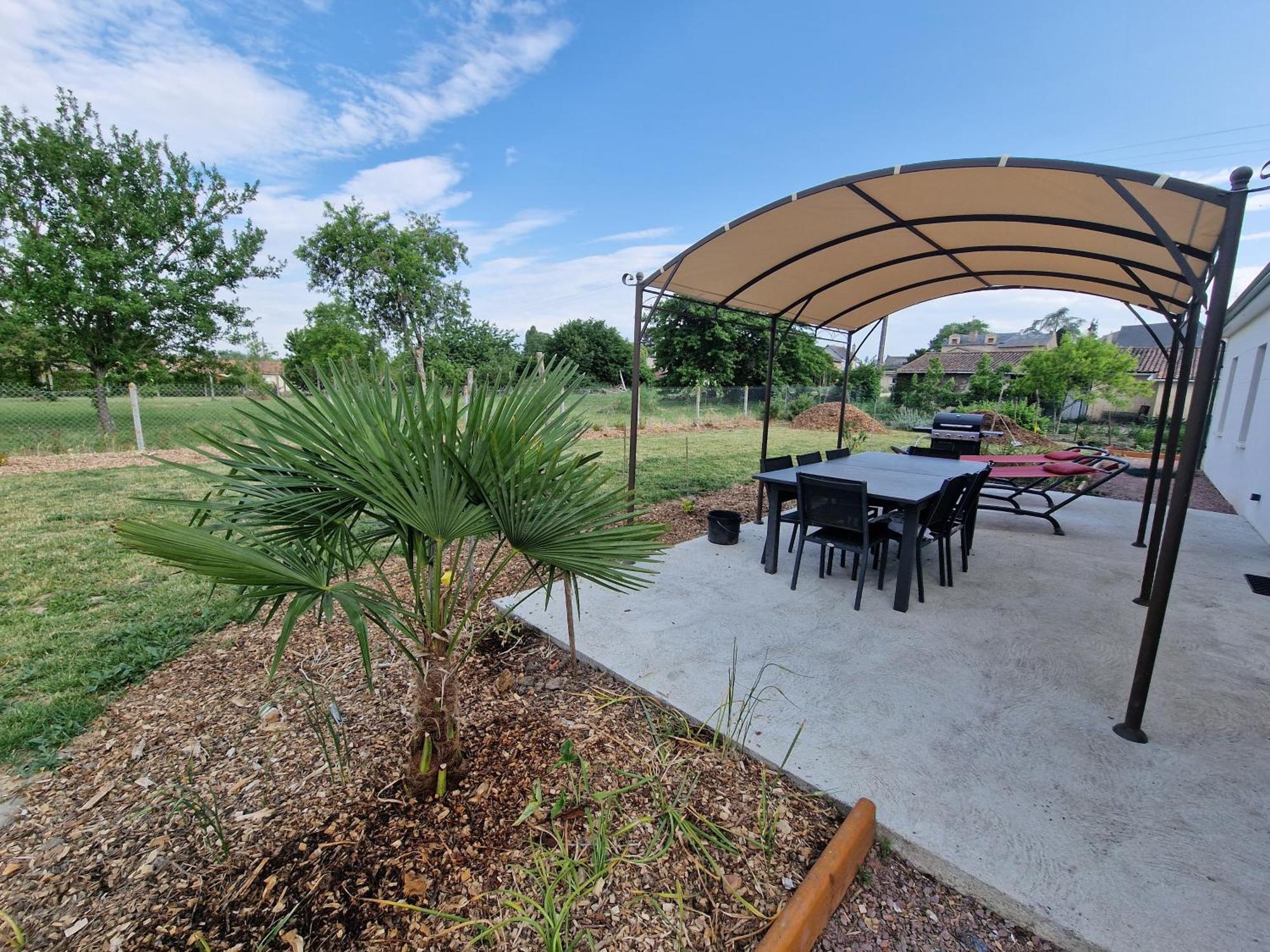 Coeur De Village Commerces Proximite Center Parcs Les-Trois-Moutiers エクステリア 写真